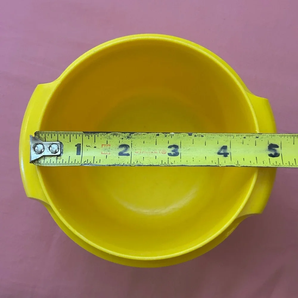 Vintage 1970's Tupperware Yellow Servalier Bowl #886-17 • NO LID • SEE PICS